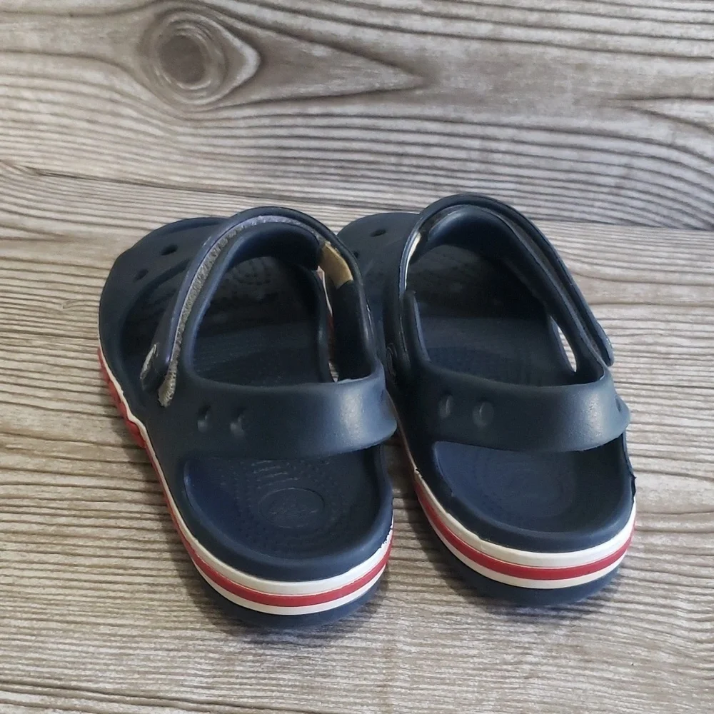 Crocs youth water beach pool sandals adjustable straps size 11